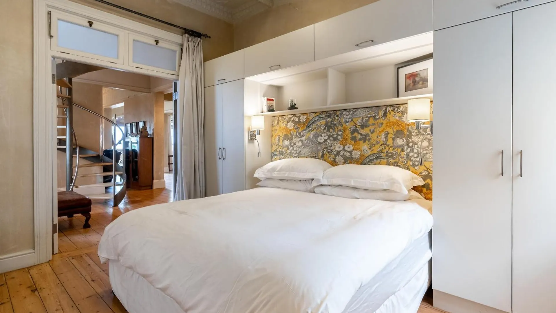 Gorgeous 3Bedroom Green Point Home ケープタウン 別荘