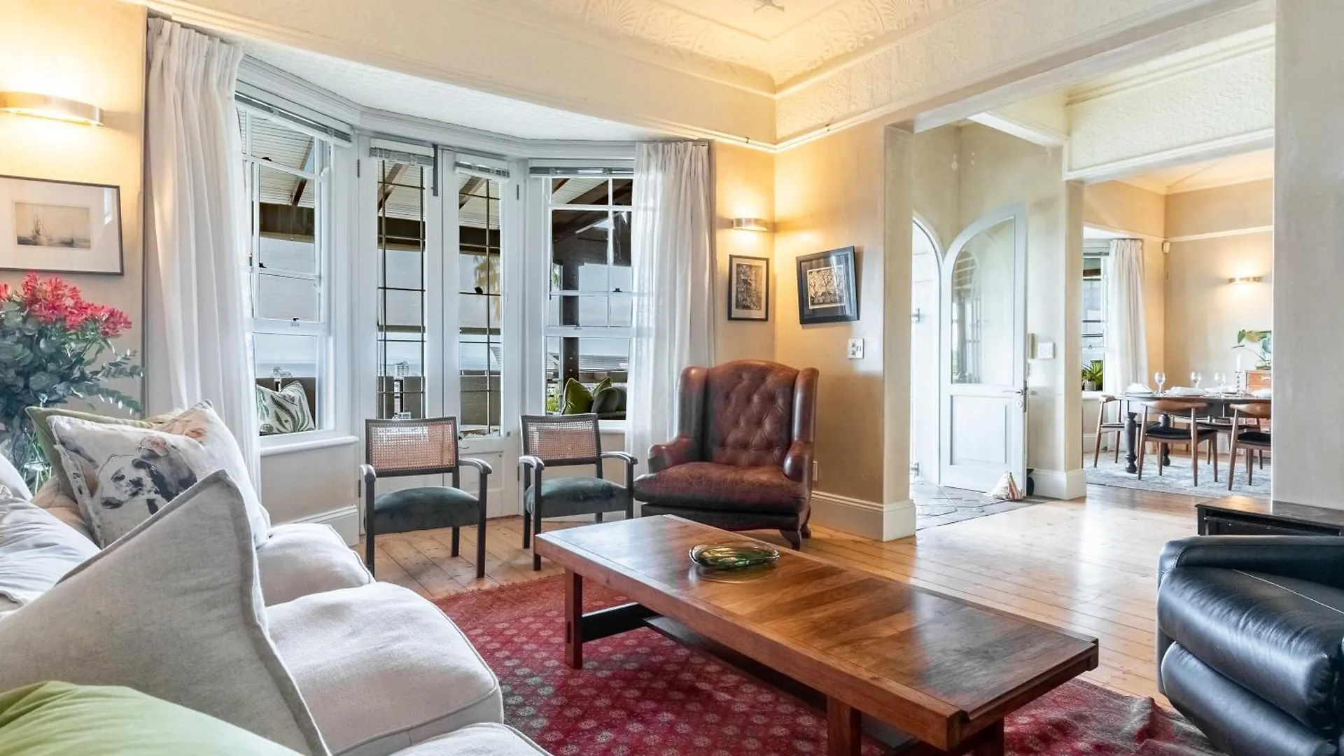 Gorgeous 3Bedroom Green Point Home Cape Town 0*,  Güney Afrika