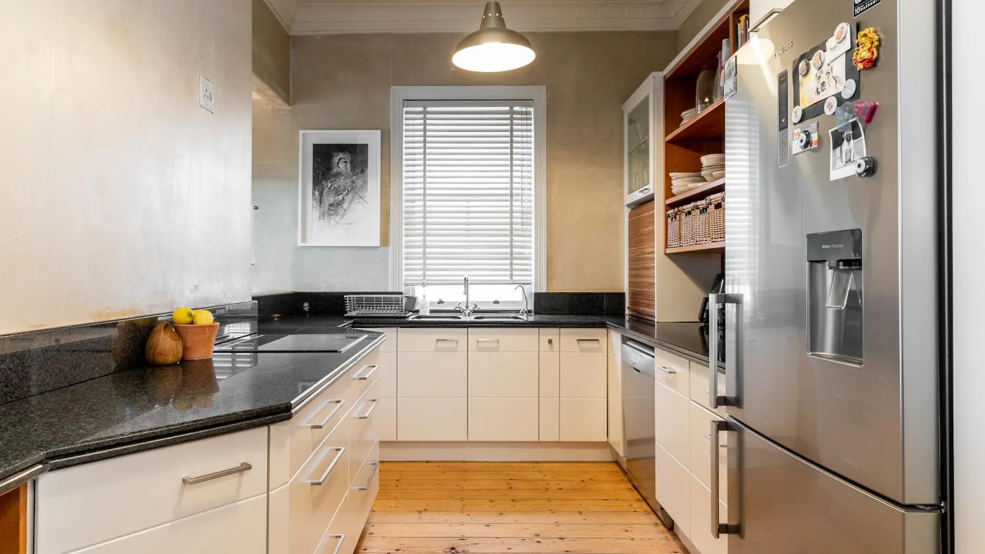 Gorgeous 3Bedroom Green Point Home ケープタウン 別荘